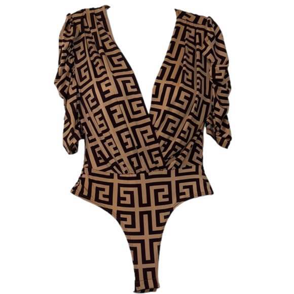 Beautiful bodysuit - Picture 2 of 3